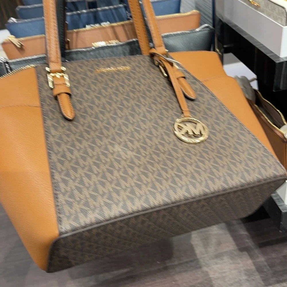 MICHAEL KORS CHARLOTTE LARGE TOP ZIP Tote bag